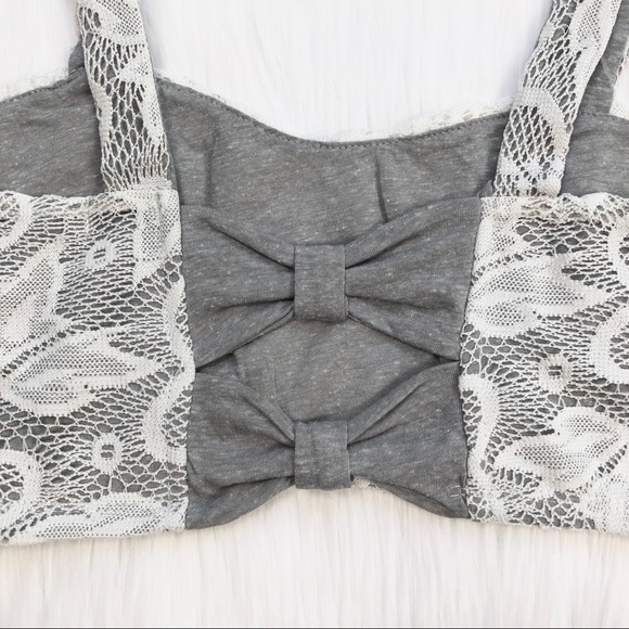 NWOT Gray Back Cutout Floral Lace Bra Crop Top - Picture 8 of 14